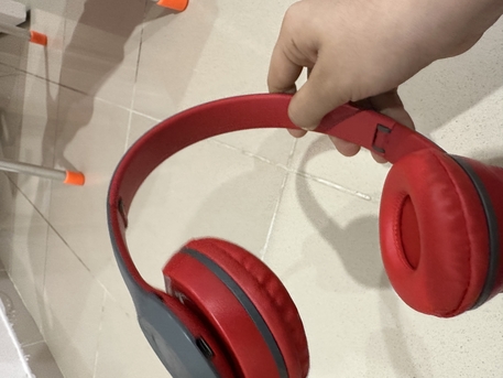 Jeddah, Electronics, SAR 25,  Headphones