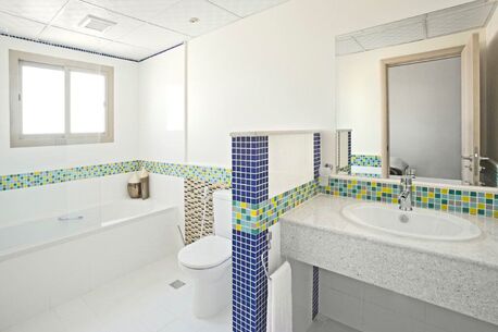 Adliya, Apartments/Houses, BHD 500/month,  Furnished,  2 BR,  140 Sq. Meter,  Luxury Flat Rent In Adliya | Prime Area | Ideal For Families And Ladies - Call 39044943