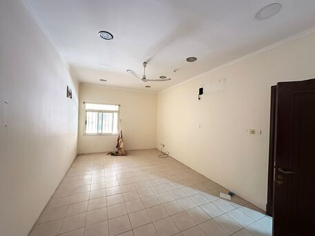 Sanad, Apartments/Houses, BHD 160/month,  2 BR,  120 Sq. Meter,  For Rent, A Large Residential Apartment In Sanad Area Close To Services And The Main Toad