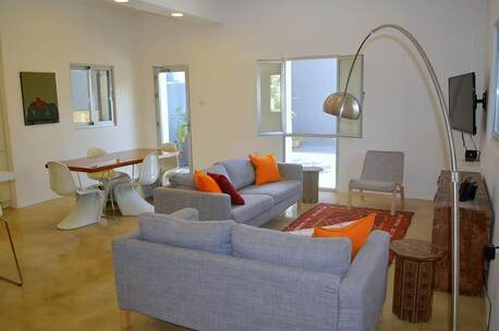 Amman, Apartments/Houses, JOD 14000/year,  Furnished,  2 BR,  Hertige Part Of House Fully Furnished 2B With Big Garden In First Circle 00962777688956