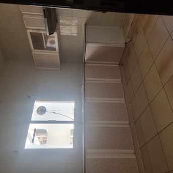 Manama, Apartments/Houses, BHD 190/month,  2 BR,  @2BATHROOM Hall Kitchen Without Electricity Balkani Car Parking