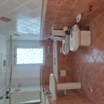 Hoora, Apartments/Houses, BHD 450/month,  3 BR,  &2BATHROOM Hall Kitchen With Electricity Fully Furnished Gym Swimming Pool