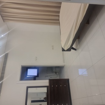 Saar, Apartments/Houses, BHD 250/month,  1 BR,  ?2BATHROOM Hall Kitchen Open Fully Furnished Car Parking