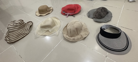 Jeddah, Household Items, SAR 5,  Hats