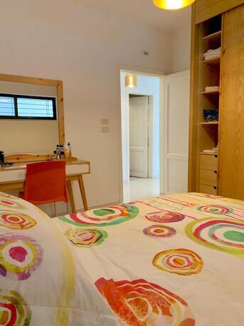 Amman, Apartments/Houses, JOD 13000/year,  Furnished,  3 BR,  Fully Furnished 3B Apart With Baconly In Jabal Webdeh 00962777688956