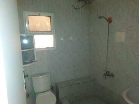  , BHD 150/month,  2 BR,  Flat For Rent In Muharraq Near Master Point, 5