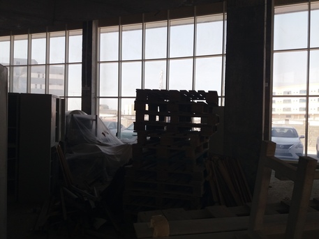 Manama, Shops, BHD 1600,  6 Shutter Shop With Mezanin Floor  500 Sqear Miter . Showroom For Rent In -(((Tubil)))