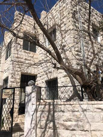 Amman, Apartments/Houses, JOD 10000/year,  Furnished,  2 BR,  Hertige Part Of House Fully Furnished 2B With  Terrace N 2nd Circle 00962777688956