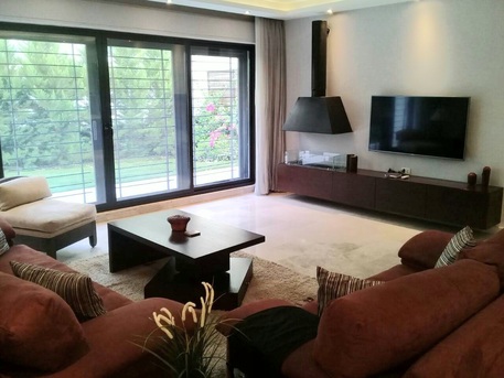 Amman, Apartments/Houses, JOD 10000/year,  Furnished,  2 BR,  Ground Fully Furinshed 2B Apartment With Big Garden In Shemsani 00962777688956