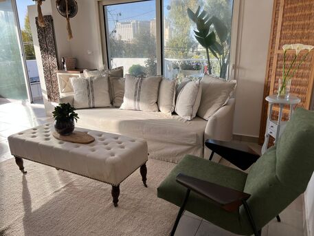 Abdoun, Apartments/Houses, JOD 9600/year,  Furnished,  1 BR,  Roof Top Fully Furnished One Bedroom With Two Terraces In Abdoun 00962777688956