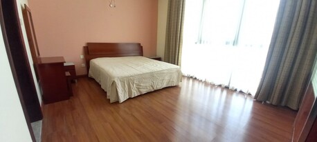 Juffair, Apartments/Houses, BHD 350/month,  Furnished,  2 BR,  Cute Bright  Furnished Family Apartment: Housekeeping. Internet. Pool. Gym. Parking :TONY