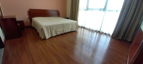 Juffair, Apartments/Houses, BHD 350/month,  Furnished,  2 BR,  Cute Bright  Furnished Family Apartment: Housekeeping. Internet. Pool. Gym. Parking :TONY