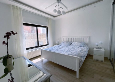 Amman, Apartments/Houses, JOD 13000/year,  Furnished,  3 BR,  Fully Furnished 3B Apart With Baconly In Jabal Webdeh 00962777688956