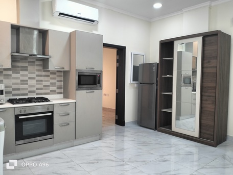Manama, Apartments/Houses, BHD 230/month,  1 BR,  50 Sq. Meter,  Semi Furnished Apartments Inclusive Ewa