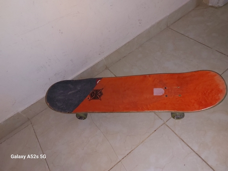 Jeddah, Sporting Goods, SAR 350, Used __Original Rare Nyjah Huston Element 2015 Skateboard Designed By Allister Lee Freehand Series