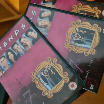 Riyadh, Photo & Video, SAR 150,  Friends Series CD