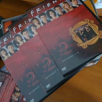 Riyadh, Photo & Video, SAR 150,  Friends Series CD