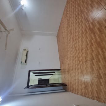 Juffair, Apartments/Houses, BHD 320/month,  2 BR,  #2BATHROOM Hall Kitchen With Electricity Semi Furnished Car Parking