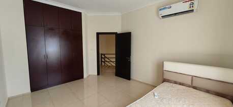 Juffair, Apartments/Houses, BHD 550/month,  3 BR,  *3BATHROOM Hall Kitchen With Electricity  Villa For Rent