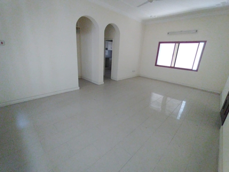 Zinj, Buildings, BHD 270,  UN FURNISHED 2 BHK COMMERCIAL APARTMENT FOR RENT IN ZINJ-: 38185065