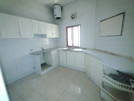 Zinj, Buildings, BHD 270,  UN FURNISHED 2 BHK COMMERCIAL APARTMENT FOR RENT IN ZINJ-: 38185065