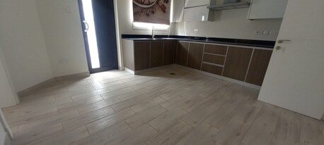 Adliya, Villas, BHD 800,  Semi Furnished Compound  4BR Villa @ Adliya : Maid Room. 2  Parking .security Etc