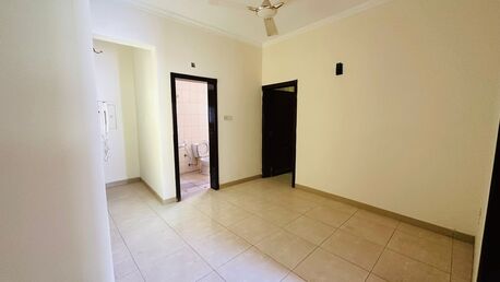 Manama, Apartments, Flats, Houses & Villas, BHD 150/month,  2 BR,  UNFURNISHED 2 BEDROOM FLAT WITHOUT EWA