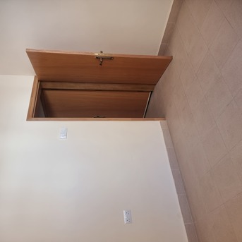 Manama, Apartments/Houses, BHD 130/month,  2 BR,  *1BATHROOM Hall Kitchen Open Without Electricity