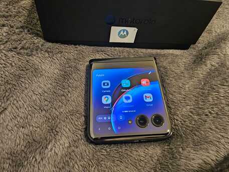 Riyadh, Mobile Phones, SAR 2000,  Motorola Razr 40 Ultra (5G) 256GB Infinite Black