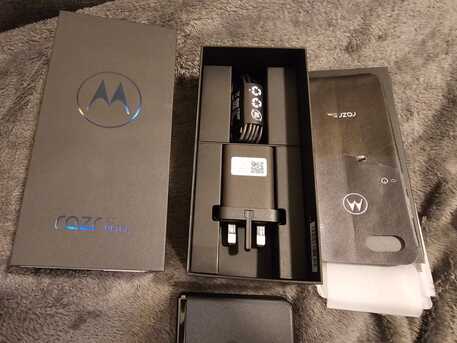 Riyadh, Mobile Phones, SAR 2000,  Motorola Razr 40 Ultra (5G) 256GB Infinite Black
