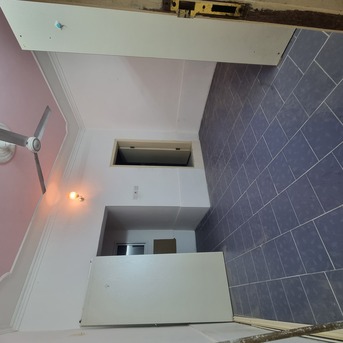 Manama, Apartments/Houses, BHD 220/month,  3 BR,  &pound;2BATHROOM Hall Kitchen With Electricity