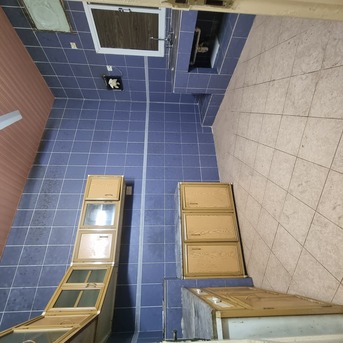 Manama, Apartments/Houses, BHD 220/month,  3 BR,  &pound;2BATHROOM Hall Kitchen With Electricity