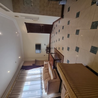 Sanabis, Apartments/Houses, BHD 320/month,  2 BR,  *2BATHROOM Hall Kitchen Fully Furnished With Electricity Car Parking