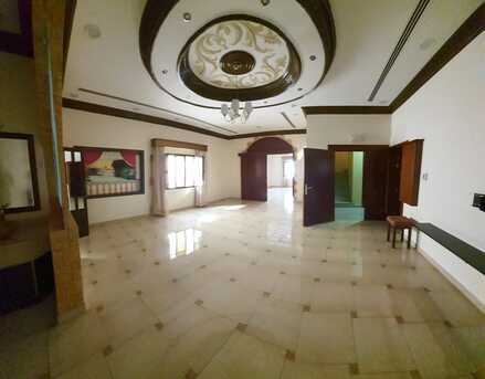 Muharraq, Real Estate For Sale, BHD 75000, 4 BR, 217 Sq. Meter, Delux Apartment For Sale In Busaiteen Nearby The Airport - 4 Bedrooms