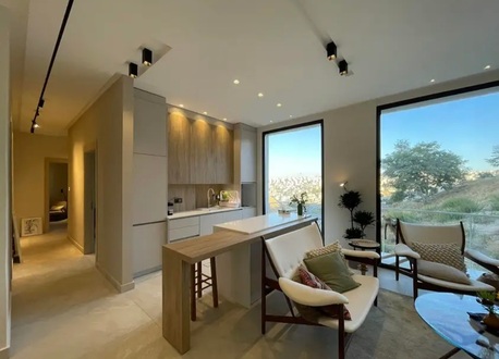 Abdoun, Apartments/Houses, JOD 15000/year,  Furnished,  3 BR,  Brandnew Fully Furnished 3B Apart With Baconlies In Abdoun 00962777688956