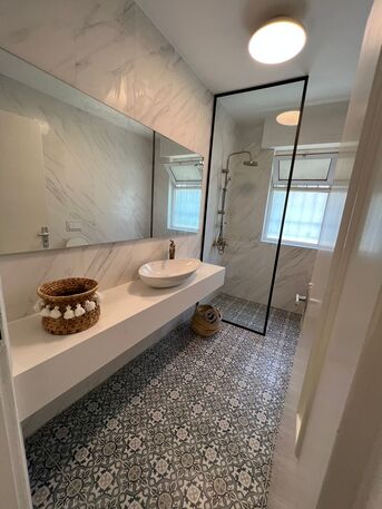 Amman, Apartments/Houses, JOD 13000/year,  Furnished,  3 BR,  Ground Fully Furinshed 3B Apart With Big Garden In 5 Circle 00962777688956