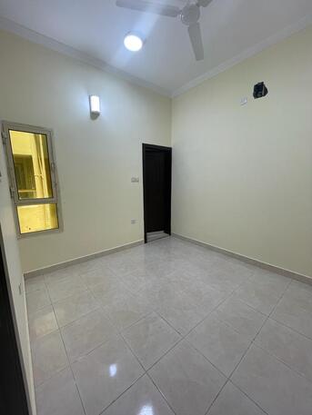 East Riffa, Apartments/Houses, BHD 130/month,  2 BR,  Available 2 BHK Flat For Rent Located In East Riffa