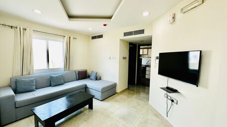Adliya, Apartments, Flats, Houses & Villas, BHD 230/month,  Furnished,  1 BR,  FULLY FURNISHED 1 BEDROOM FLAT WITH EWA