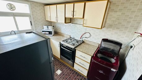 Adliya, Apartments, Flats, Houses & Villas, BHD 230/month,  Furnished,  1 BR,  FULLY FURNISHED 1 BEDROOM FLAT WITH EWA