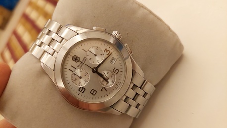  , SAR 990,  Victorinox Chronograph Watch  Big Dial 40mm For Men Original Swiss Made, 1