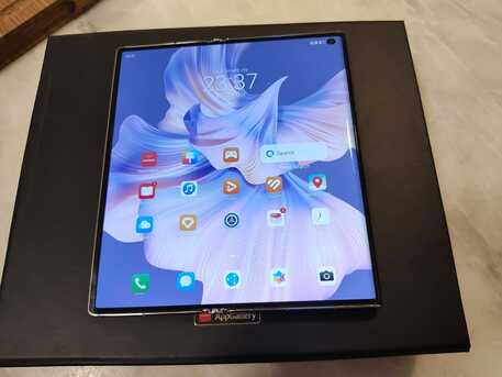 Riyadh, Mobile Phones, SAR 3000,  Huawei Mate Xs 2 (512GB) Foldable Display