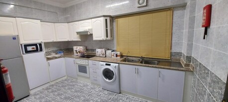 Hoora, Apartments/Houses, BHD 400/month,  Furnished,  2 BR,  Hoora: Family Apartment: Children Play Area: Squash Court: Pool.Gym. Net.