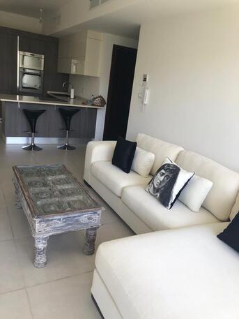 Abdoun, Apartments/Houses, JOD 9000/year,  Furnished,  2 BR,  Fully Furnished Two Bedroom Apartment With Baconly And Pool In Abdoun 00962777688956