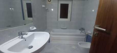 Juffair, Apartments/Houses, BHD 350/month,  Furnished,  2 BR,  Compound Family Apartments: Gas Cooking Facility. Big Closed Kitchen. Pool. Gym. Net: TONY