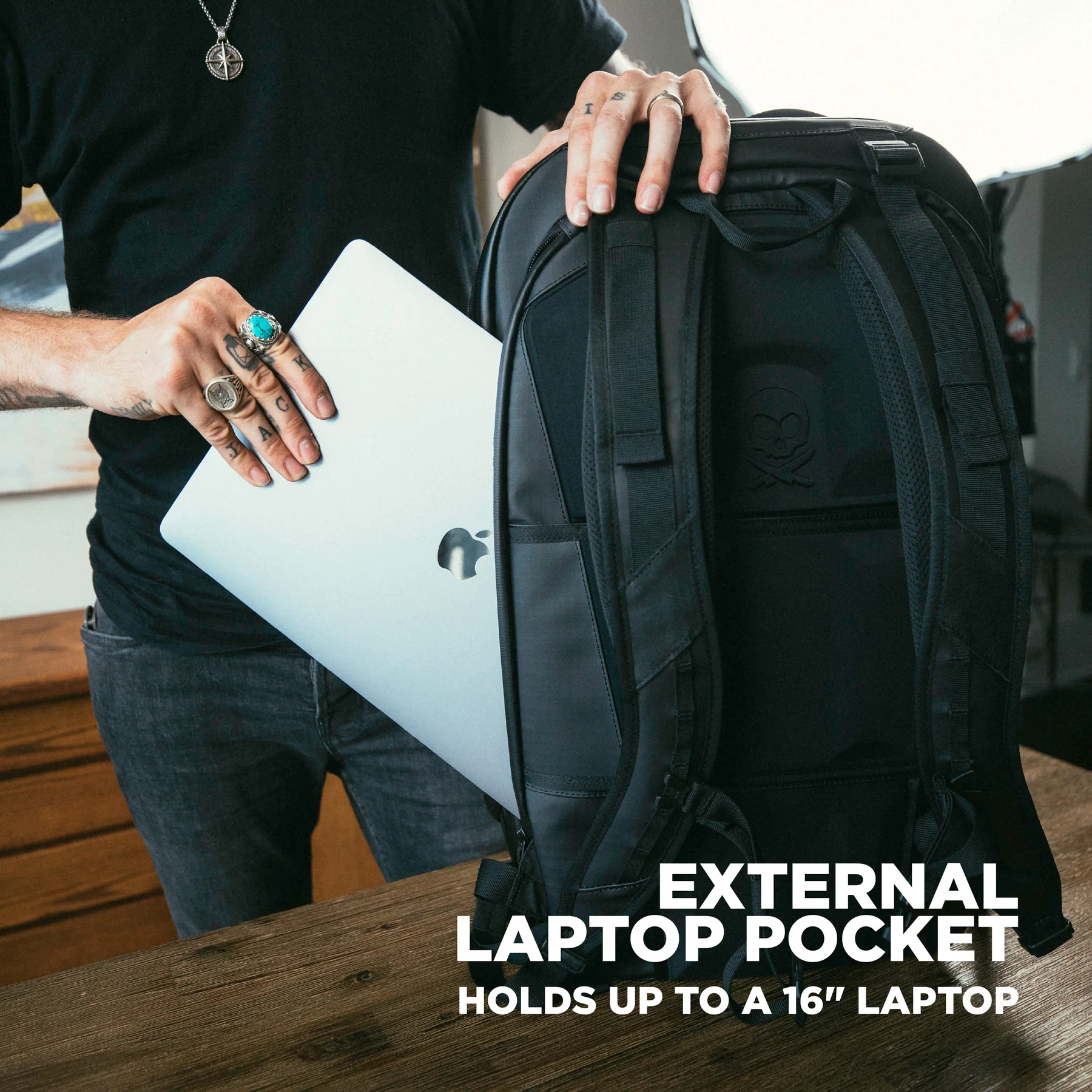 Riyadh, Mobile Phones, SAR 2400,  Nomatic MCKINNON CAMERA PACK 35L