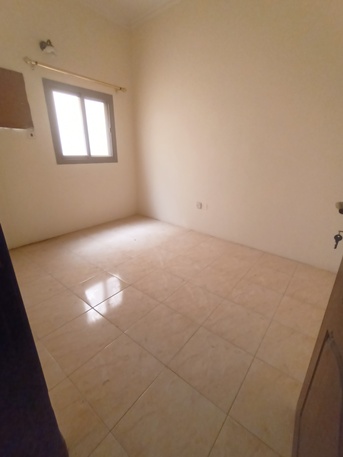 Muharraq, Apartments/Houses, BHD 120/month,  2 BR,  2 Bedroom 1 Bathroom Hall Kitchen Family Flat For Rent In Muharraq