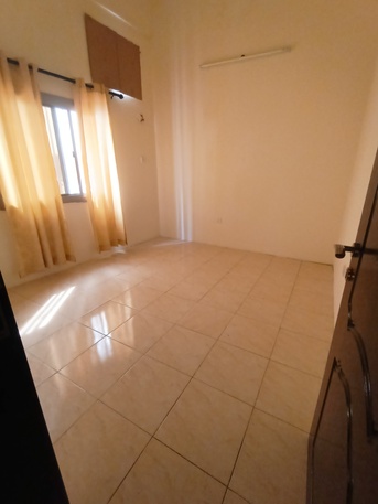 Muharraq, Apartments/Houses, BHD 160/month,  2 BR,  2 Bedroom 1 Bathroom Hall Kitchen Flat For Rent In Muharraq With Electricity