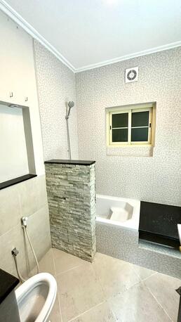 Adliya, Apartments, Flats, Houses & Villas, BHD 360/month,  3 BR,  SEMI FURNISHED 3 BEDROOM FLAT WITH EWA FOR RENT