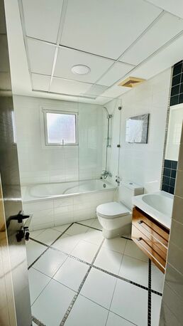 Juffair, Apartments, Flats, Houses & Villas, BHD 400/month,  Furnished,  2 BR,  FULLY FURNISHED 2 BEDROOM FLAT WITH EWA