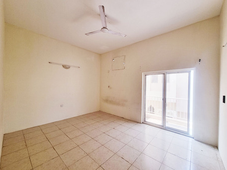 Salmaniya, Apartments/Houses, BHD 200/month,  2 BR,  90 Sq. Meter,  2BHK 2 Bathroom For Rent With Balcony - Family Only